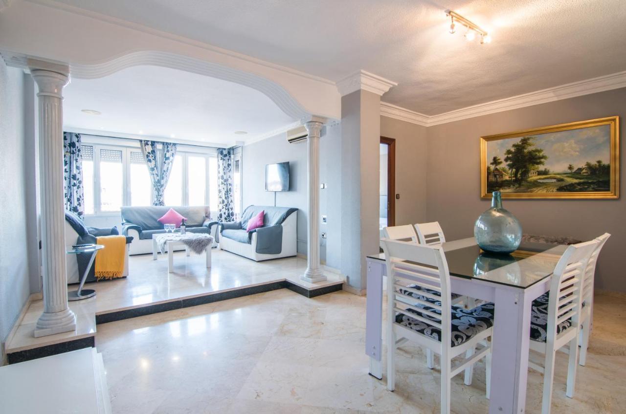 Lope De Vega Apartment Granada Bagian luar foto