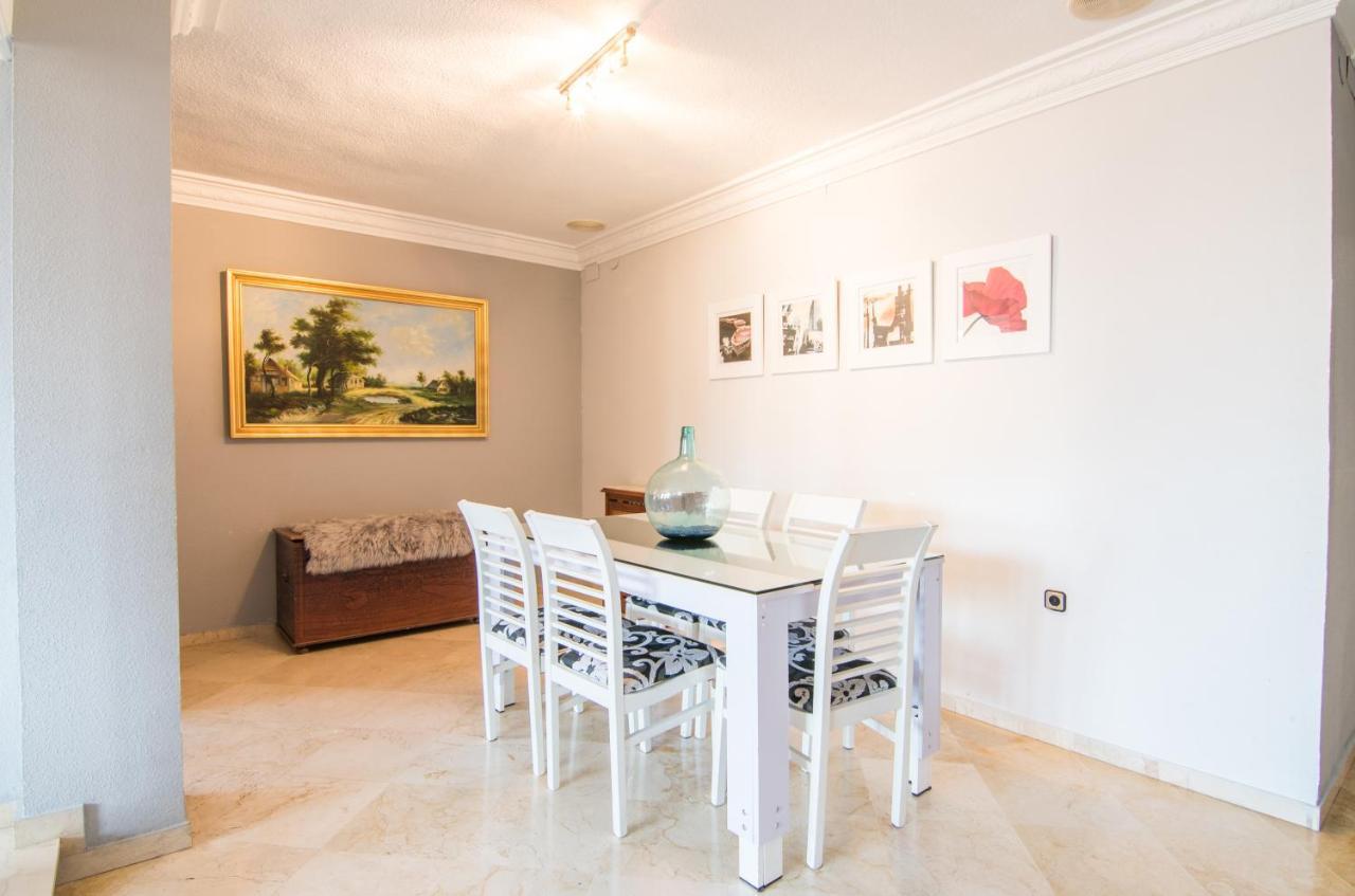 Lope De Vega Apartment Granada Bagian luar foto